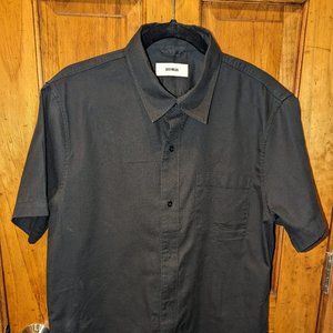 Men's short-sleeved button down